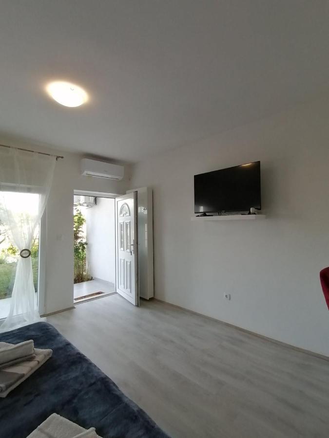 Leona Apartment Vidikovac, Pula Zewnętrze zdjęcie