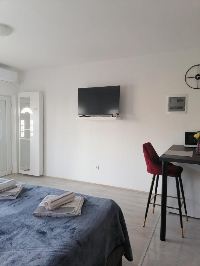 Leona Apartment Vidikovac, Pula Zewnętrze zdjęcie